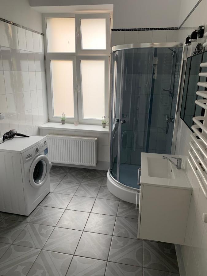 Apartament Rowna 12 Kielce Buitenkant foto